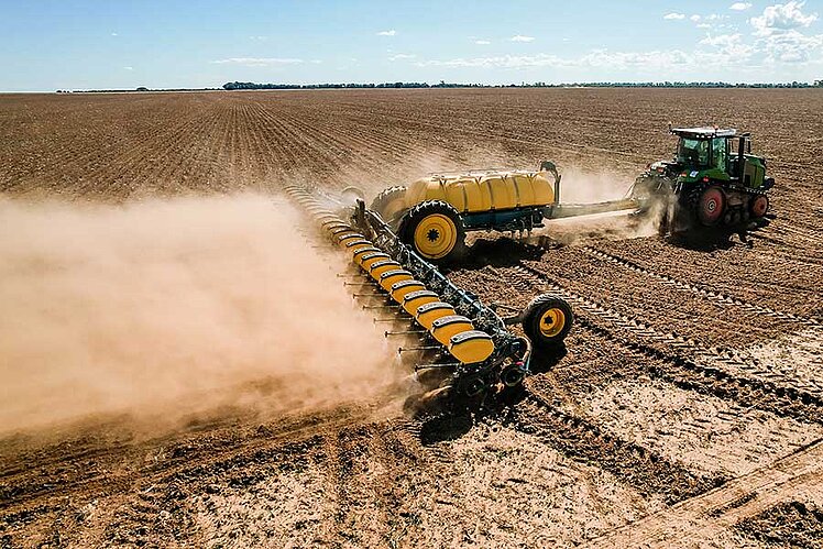 LEMKEN Equalizer Aussaat LEMKEN Equalizer Aussaat
